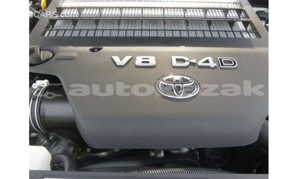 Buy Import Toyota Land Cruiser Blue Car in Import - Dubai in Akmecet Buy Import Toyota Land Cruiser Blue Car in Import - Dubai in Akmecet