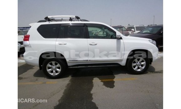 Buy Import Toyota Prado White Car in Import - Dubai in Akmecet Buy Import Toyota Prado White Car in Import - Dubai in Akmecet