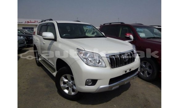 Buy Import Toyota Prado White Car in Import - Dubai in Akmecet Buy Import Toyota Prado White Car in Import - Dubai in Akmecet