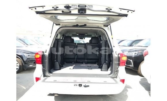 Buy Import Toyota Land Cruiser White Car in Import - Dubai in Akmecet Buy Import Toyota Land Cruiser White Car in Import - Dubai in Akmecet