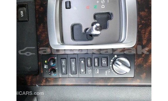 Buy Import Toyota Land Cruiser White Car in Import - Dubai in Akmecet Buy Import Toyota Land Cruiser White Car in Import - Dubai in Akmecet