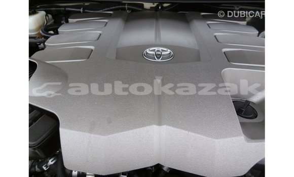 Buy Import Toyota Land Cruiser White Car in Import - Dubai in Akmecet Buy Import Toyota Land Cruiser White Car in Import - Dubai in Akmecet