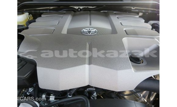 Buy Import Toyota Land Cruiser White Car in Import - Dubai in Akmecet Buy Import Toyota Land Cruiser White Car in Import - Dubai in Akmecet