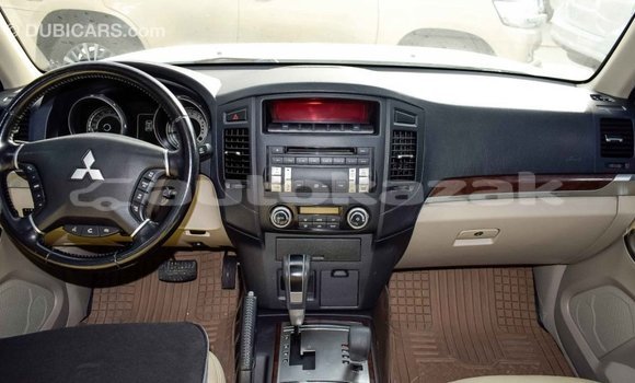 Buy Import Mitsubishi Pajero White Car in Import - Dubai in Akmecet Buy Import Mitsubishi Pajero White Car in Import - Dubai in Akmecet