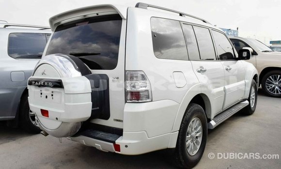 Buy Import Mitsubishi Pajero White Car in Import - Dubai in Akmecet Buy Import Mitsubishi Pajero White Car in Import - Dubai in Akmecet