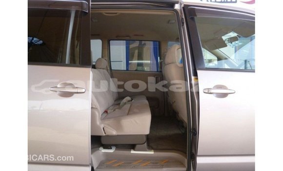 Buy Import Toyota Voxy Other Car in Import - Dubai in Akmecet Buy Import Toyota Voxy Other Car in Import - Dubai in Akmecet