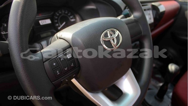 Big with watermark toyota hilux akmecet import dubai 2866