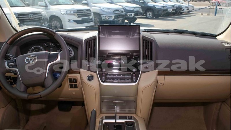 Big with watermark toyota land cruiser akmecet import dubai 2868
