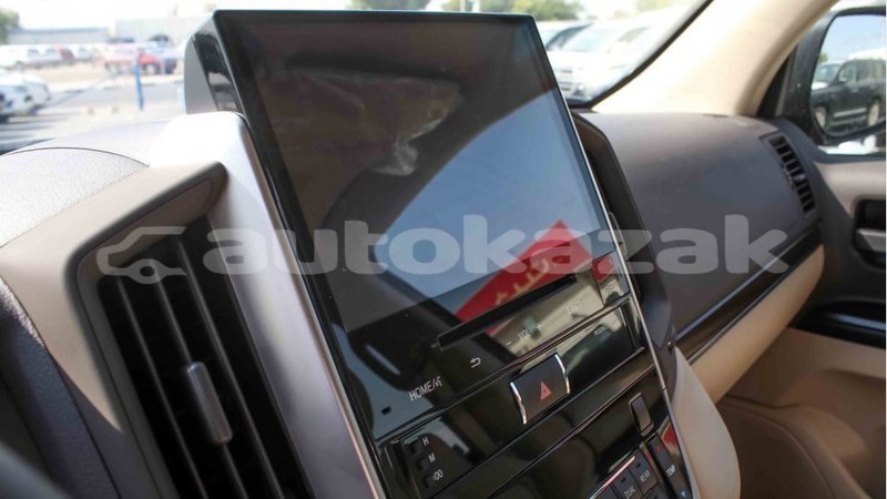 Big with watermark toyota land cruiser akmecet import dubai 2868