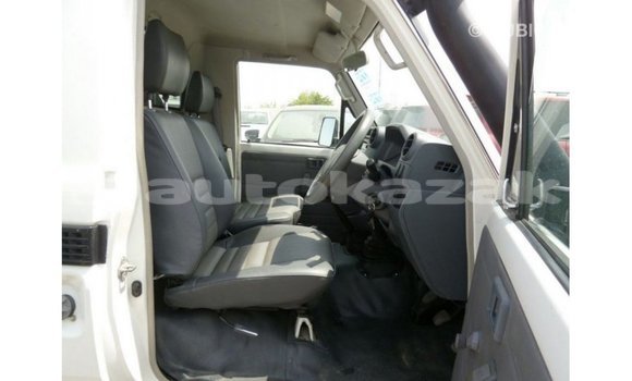 Buy Import Toyota Land Cruiser White Car in Import - Dubai in Akmecet Buy Import Toyota Land Cruiser White Car in Import - Dubai in Akmecet