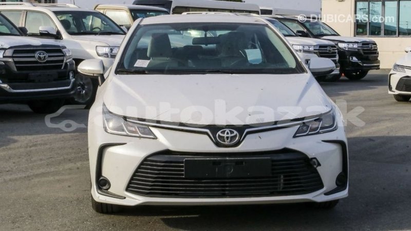 Big with watermark toyota corolla akmecet import dubai 2872