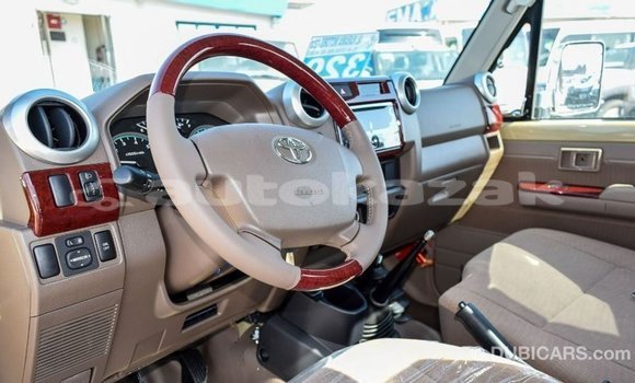 Buy Import Toyota Land Cruiser Beige Car in Import - Dubai in Akmecet Buy Import Toyota Land Cruiser Beige Car in Import - Dubai in Akmecet