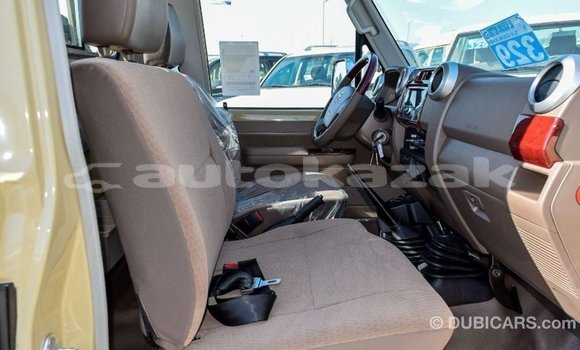 Buy Import Toyota Land Cruiser Beige Car in Import - Dubai in Akmecet Buy Import Toyota Land Cruiser Beige Car in Import - Dubai in Akmecet