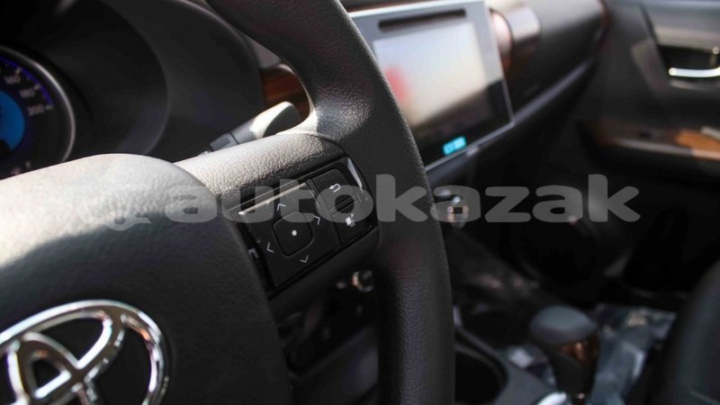 Big with watermark toyota hilux akmecet import dubai 2879