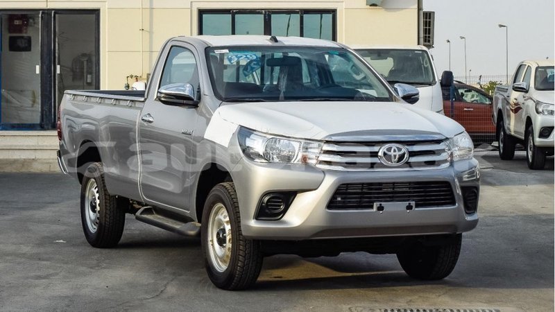 Big with watermark toyota hilux akmecet import dubai 2880