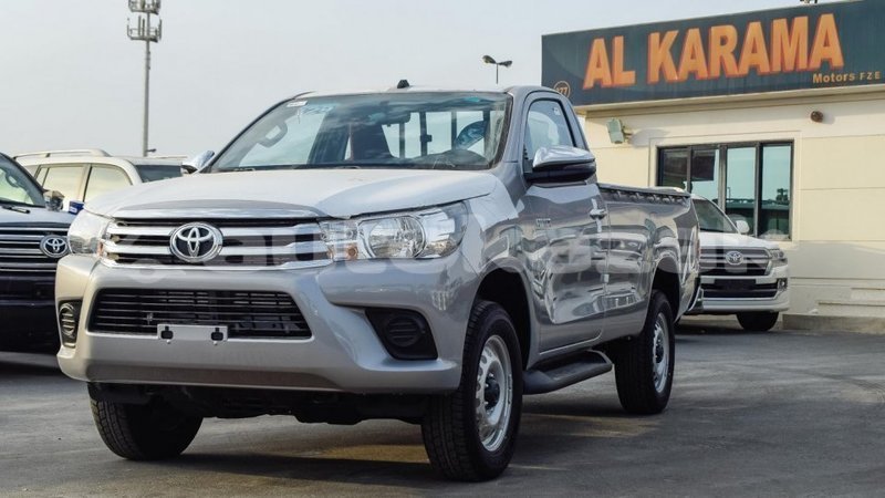Big with watermark toyota hilux akmecet import dubai 2880
