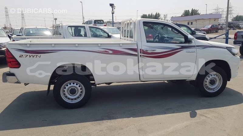 Big with watermark toyota hilux akmecet import dubai 2883
