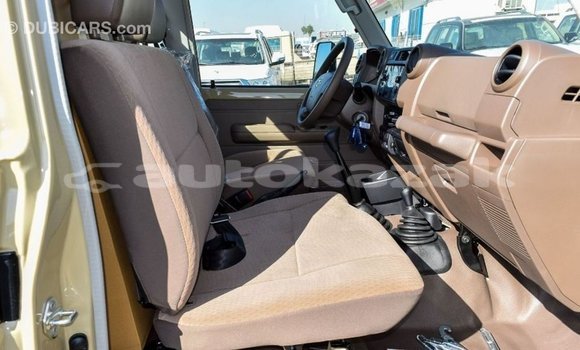 Buy Import Toyota Land Cruiser Beige Car in Import - Dubai in Akmecet Buy Import Toyota Land Cruiser Beige Car in Import - Dubai in Akmecet