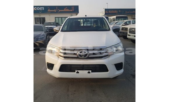 Buy Import Toyota Hilux White Car in Import - Dubai in Akmecet Buy Import Toyota Hilux White Car in Import - Dubai in Akmecet