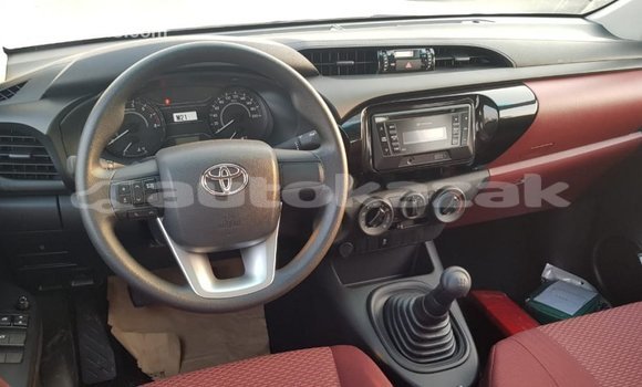 Buy Import Toyota Hilux White Car in Import - Dubai in Akmecet Buy Import Toyota Hilux White Car in Import - Dubai in Akmecet