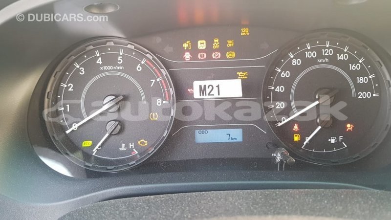 Big with watermark toyota hilux akmecet import dubai 2888