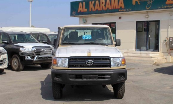 Buy Import Toyota Land Cruiser Beige Car in Import - Dubai in Akmecet Buy Import Toyota Land Cruiser Beige Car in Import - Dubai in Akmecet