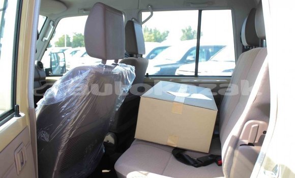 Buy Import Toyota Land Cruiser Beige Car in Import - Dubai in Akmecet Buy Import Toyota Land Cruiser Beige Car in Import - Dubai in Akmecet