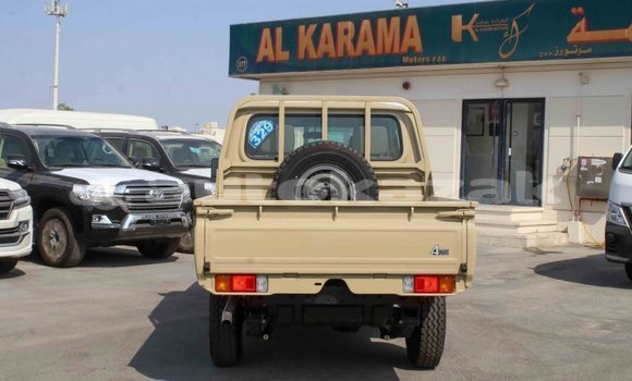 Buy Import Toyota Land Cruiser Beige Car in Import - Dubai in Akmecet Buy Import Toyota Land Cruiser Beige Car in Import - Dubai in Akmecet