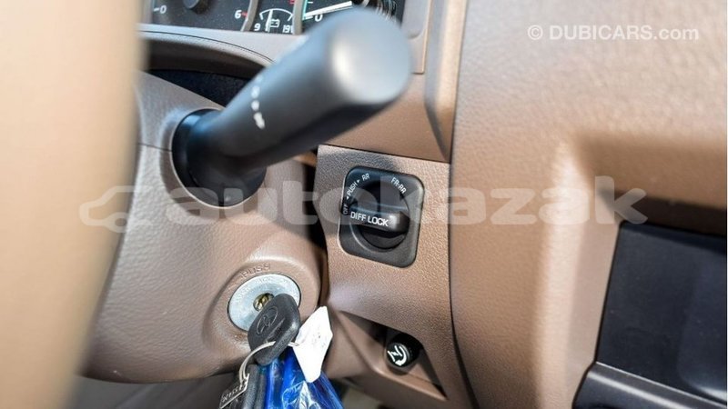 Big with watermark toyota land cruiser akmecet import dubai 2890