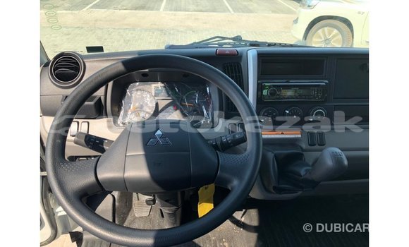 Buy Import Mitsubishi Carisma White Car in Import - Dubai in Akmecet Buy Import Mitsubishi Carisma White Car in Import - Dubai in Akmecet