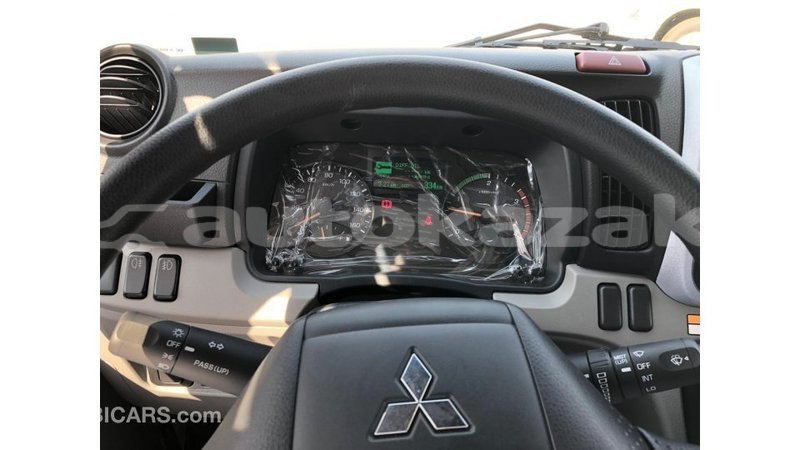 Big with watermark mitsubishi carisma akmecet import dubai 2893