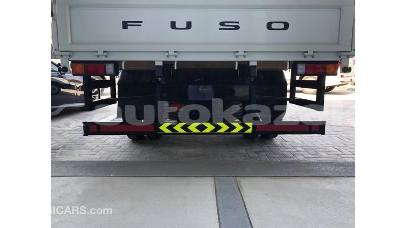 Big with watermark mitsubishi carisma akmecet import dubai 2893