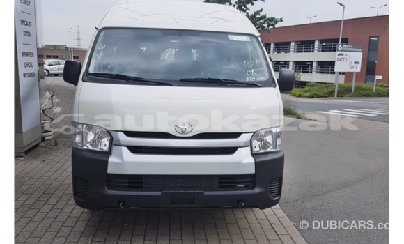 Buy Import Toyota Hiace White Car in Import - Dubai in Akmecet Buy Import Toyota Hiace White Car in Import - Dubai in Akmecet