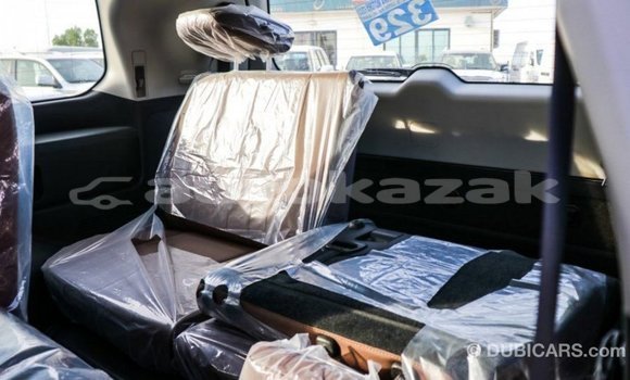 Buy Import Toyota Land Cruiser White Car in Import - Dubai in Akmecet Buy Import Toyota Land Cruiser White Car in Import - Dubai in Akmecet