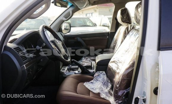 Buy Import Toyota Land Cruiser White Car in Import - Dubai in Akmecet Buy Import Toyota Land Cruiser White Car in Import - Dubai in Akmecet