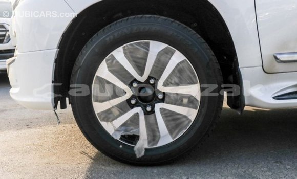 Buy Import Toyota Land Cruiser White Car in Import - Dubai in Akmecet Buy Import Toyota Land Cruiser White Car in Import - Dubai in Akmecet