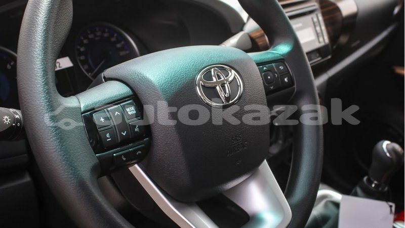 Big with watermark toyota hilux akmecet import dubai 2921