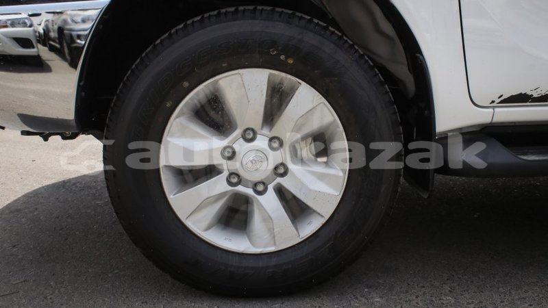 Big with watermark toyota hilux akmecet import dubai 2921