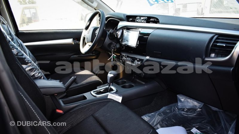 Big with watermark toyota hilux akmecet import dubai 2922