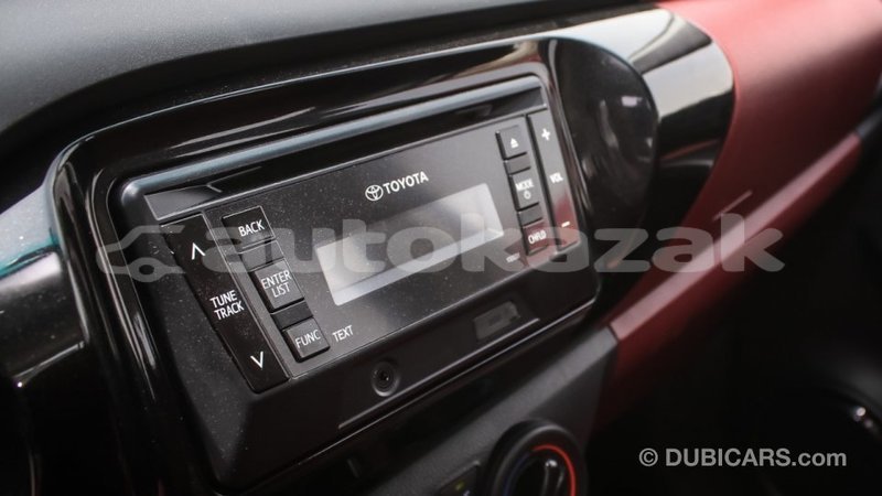 Big with watermark toyota hilux akmecet import dubai 2923