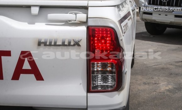 Buy Import Toyota Hilux White Car in Import - Dubai in Akmecet Buy Import Toyota Hilux White Car in Import - Dubai in Akmecet