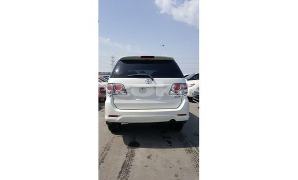 Buy Import Toyota Fortuner White Car in Import - Dubai in Akmecet Buy Import Toyota Fortuner White Car in Import - Dubai in Akmecet