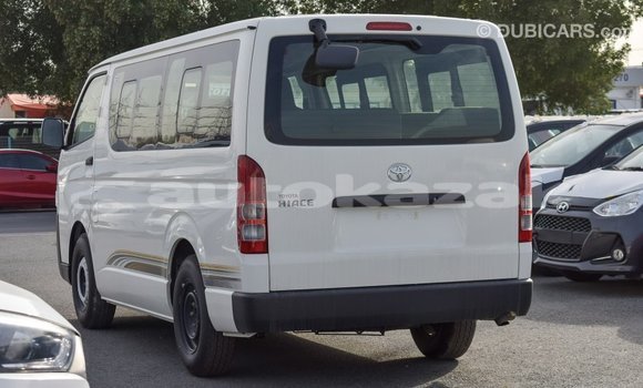 Buy Import Toyota Hiace White Car in Import - Dubai in Akmecet Buy Import Toyota Hiace White Car in Import - Dubai in Akmecet