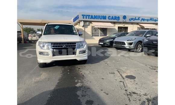 Buy Import Mitsubishi Pajero White Car in Import - Dubai in Akmecet Buy Import Mitsubishi Pajero White Car in Import - Dubai in Akmecet