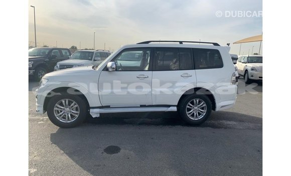 Buy Import Mitsubishi Pajero White Car in Import - Dubai in Akmecet Buy Import Mitsubishi Pajero White Car in Import - Dubai in Akmecet