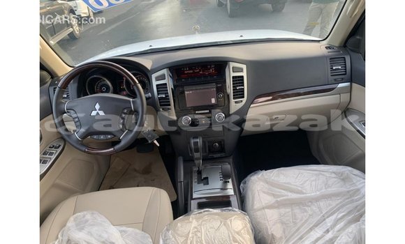 Buy Import Mitsubishi Pajero Black Car in Import - Dubai in Akmecet Buy Import Mitsubishi Pajero Black Car in Import - Dubai in Akmecet