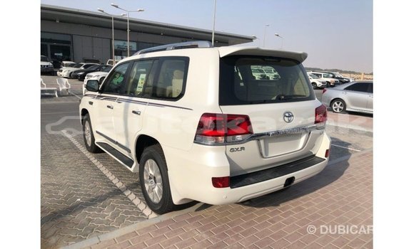 Buy Import Toyota Land Cruiser White Car in Import - Dubai in Akmecet Buy Import Toyota Land Cruiser White Car in Import - Dubai in Akmecet