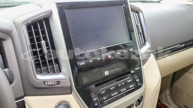 Big with watermark toyota land cruiser akmecet import dubai 2960