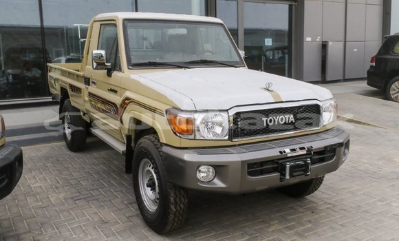 Buy Import Toyota Land Cruiser Beige Car in Import - Dubai in Akmecet Buy Import Toyota Land Cruiser Beige Car in Import - Dubai in Akmecet