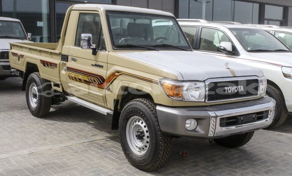 Buy Import Toyota Land Cruiser Beige Car in Import - Dubai in Akmecet Buy Import Toyota Land Cruiser Beige Car in Import - Dubai in Akmecet